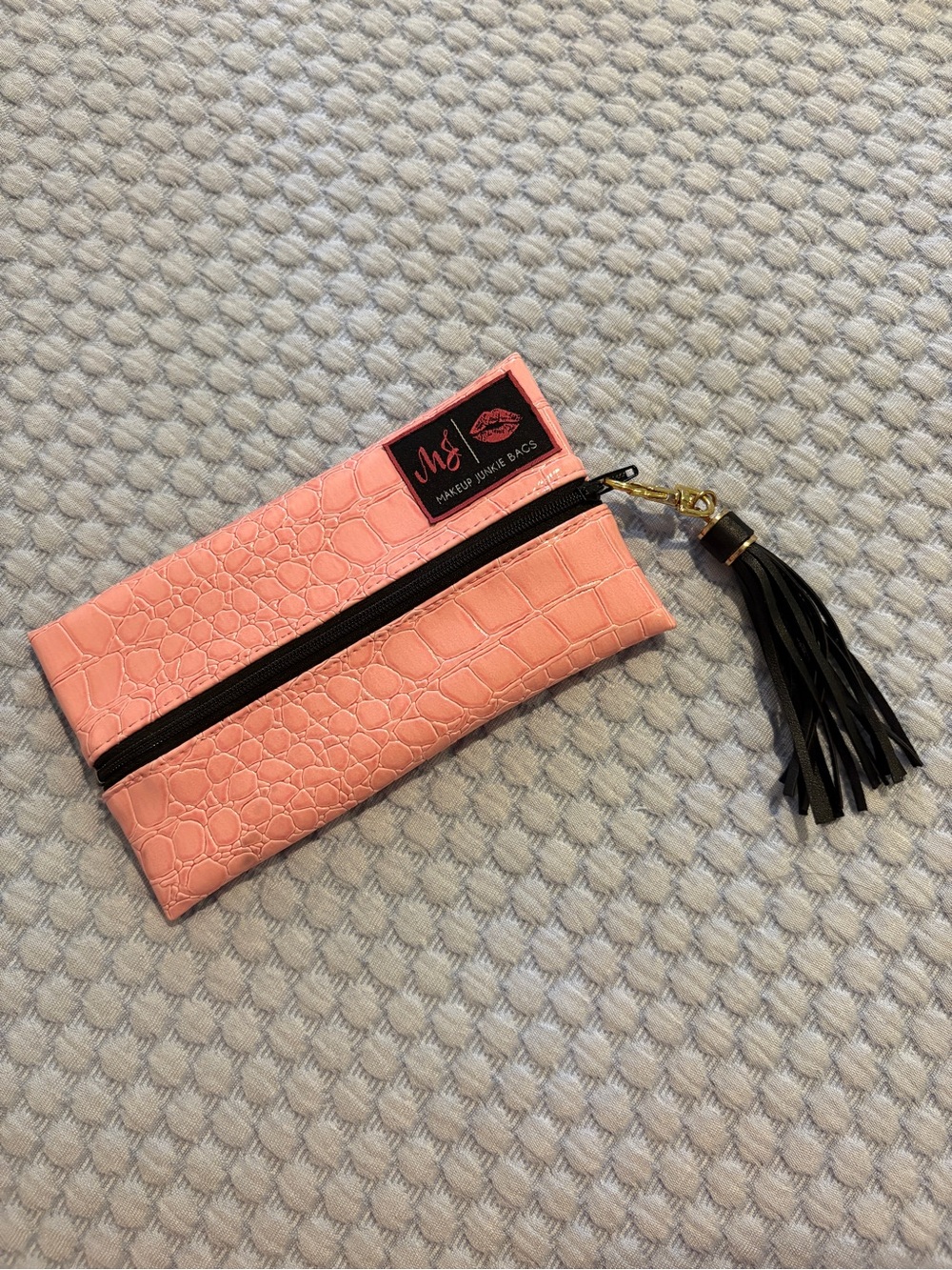 MJ makeup junkie bag - Pink Croc-Embossed Wristlet Pouch